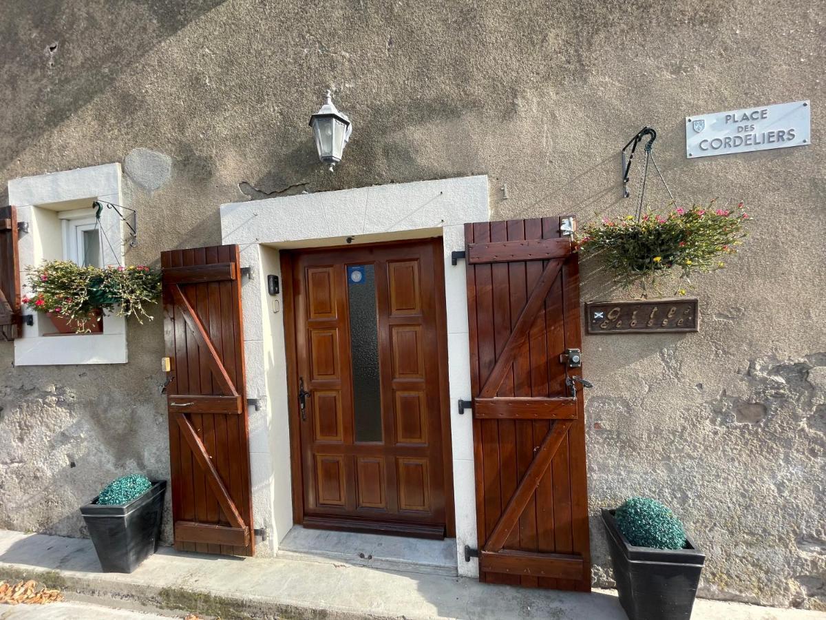 Gite D'Ecosse Azille Exterior foto
